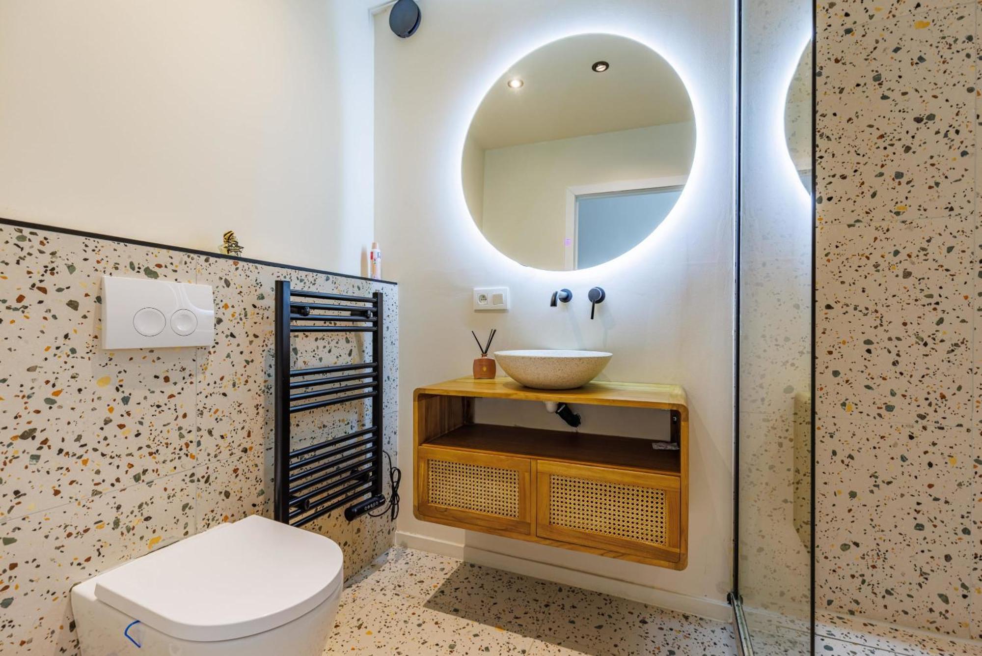 Appartement Huswell - Modern Centrally Located In *