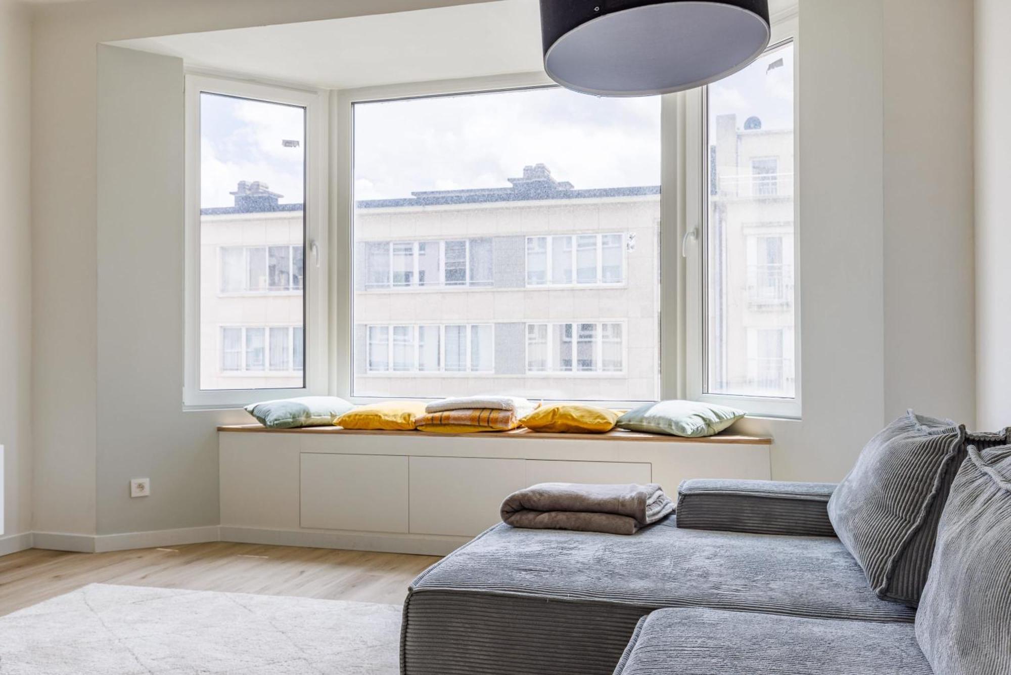 Huswell - Modern Centrally Located In Appartement *